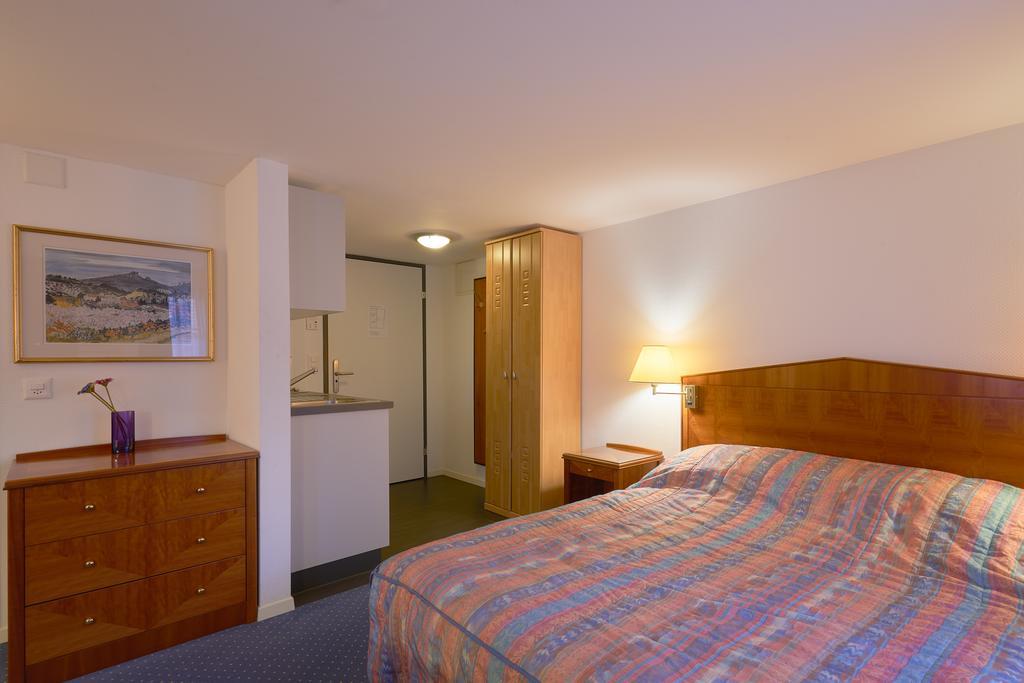 Hotel Hine Adon 프리부르 외부 사진