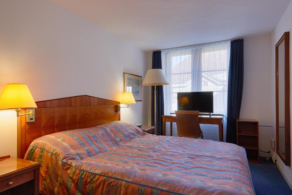 Hotel Hine Adon 프리부르 외부 사진